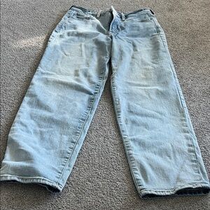 Old Navy Light Blue Women's Relaxed Jeans
